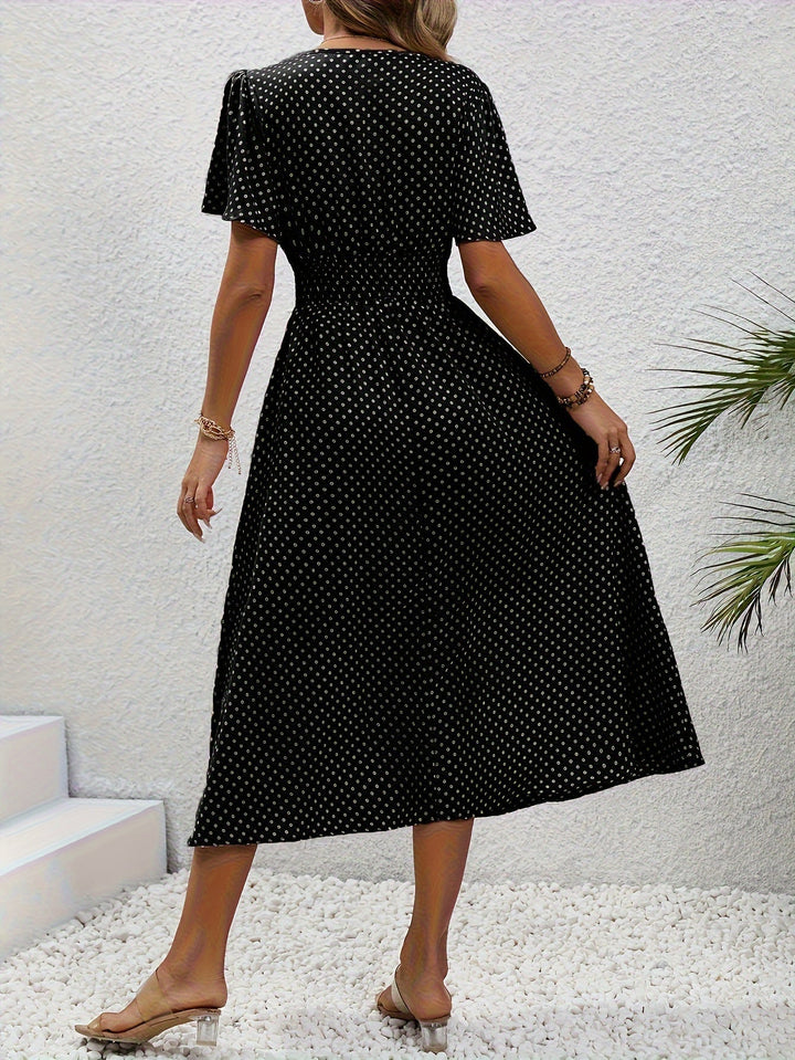 Casey | Timeless Polka Dot Elegance