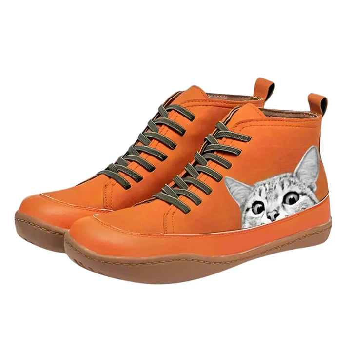 Logan | Leather Ankle Boots for Cat Lovers
