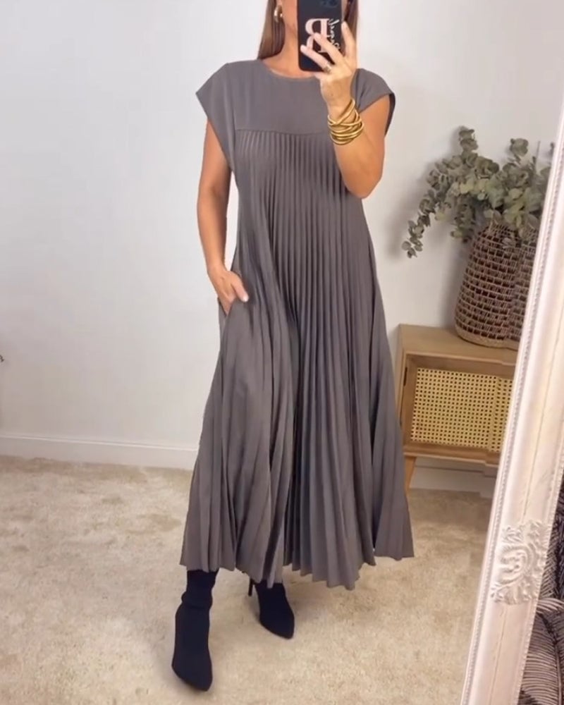 Olive | Timeless Pleated Sleeveless Dress
