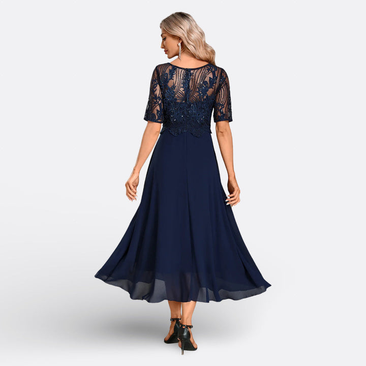 Mariana | Elegant Lace Dress With Comfort