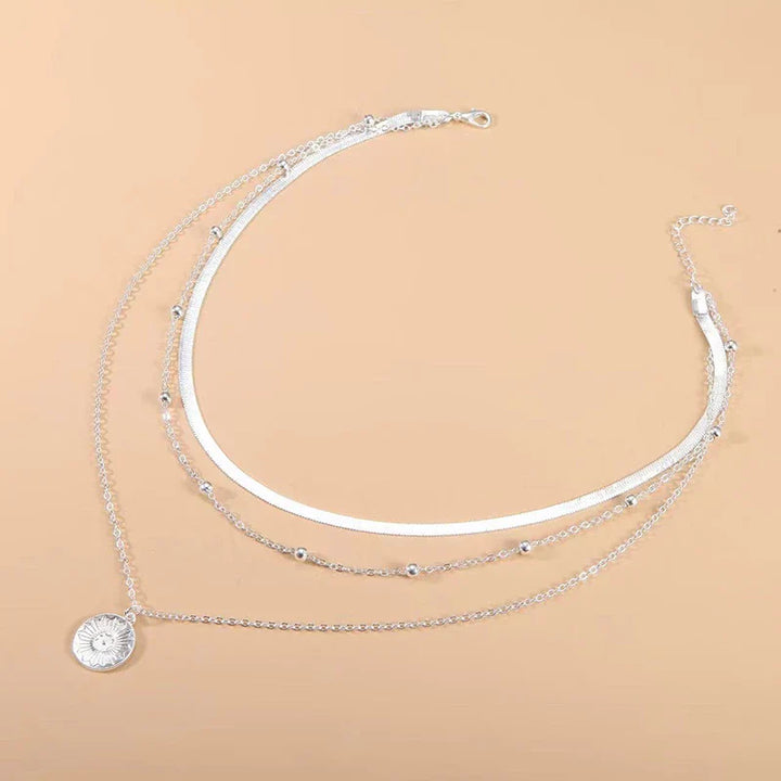 Amalia | Elegant Triple Necklace