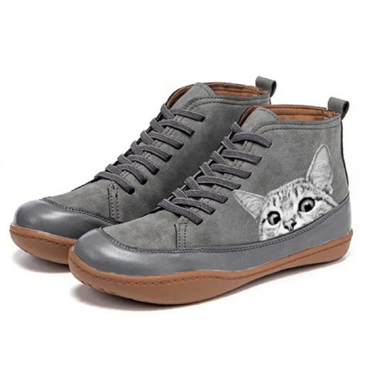 Logan | Leather Ankle Boots for Cat Lovers