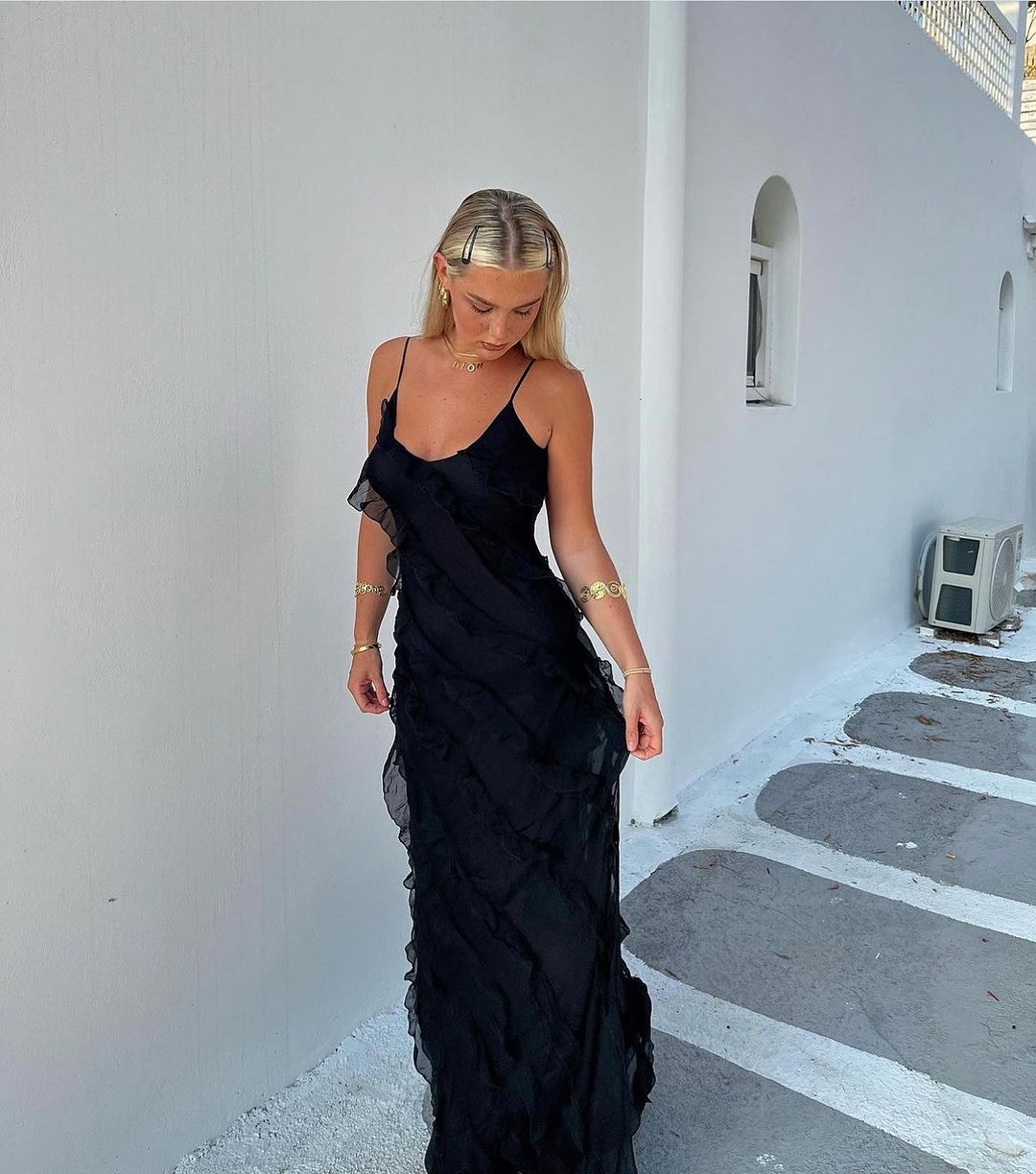Carla | Elegant Maxi Dress With Ruffles
