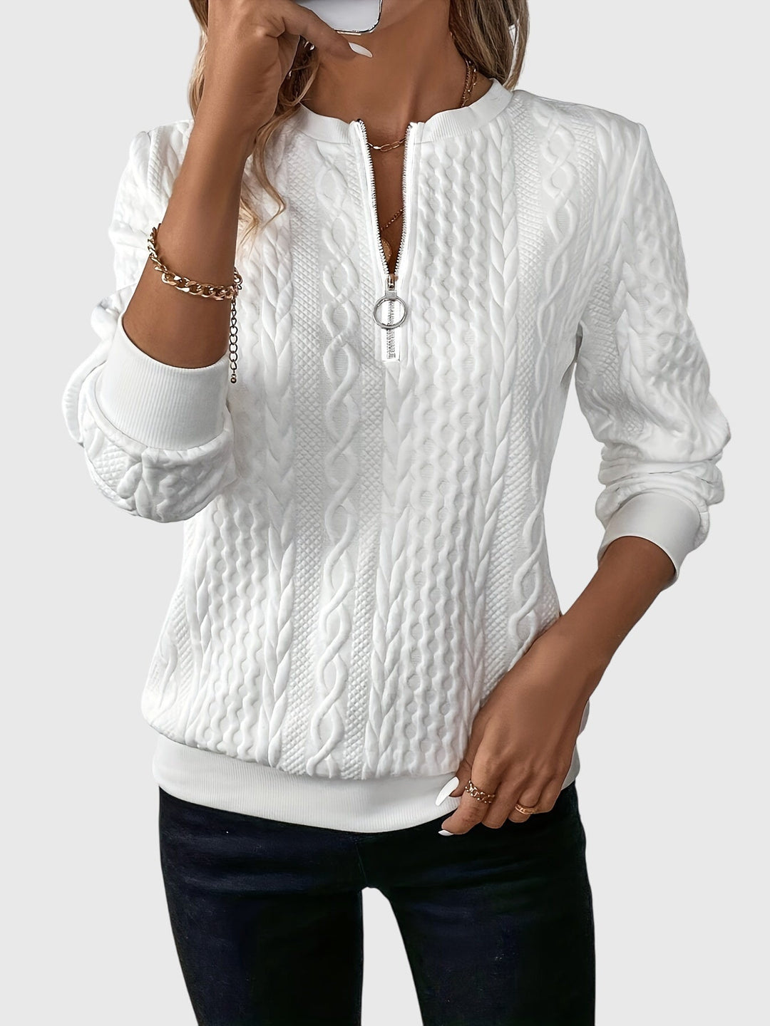 Harmony | Sweater with Zipper