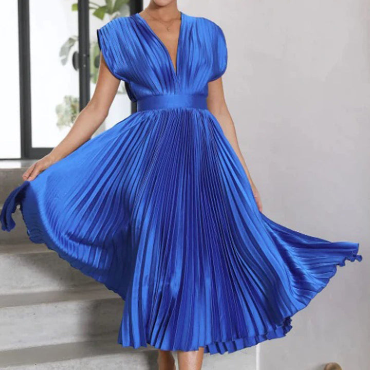 Abby | Timeless Pleated Midi Dress