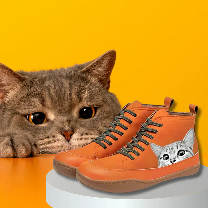 Logan | Leather Ankle Boots for Cat Lovers