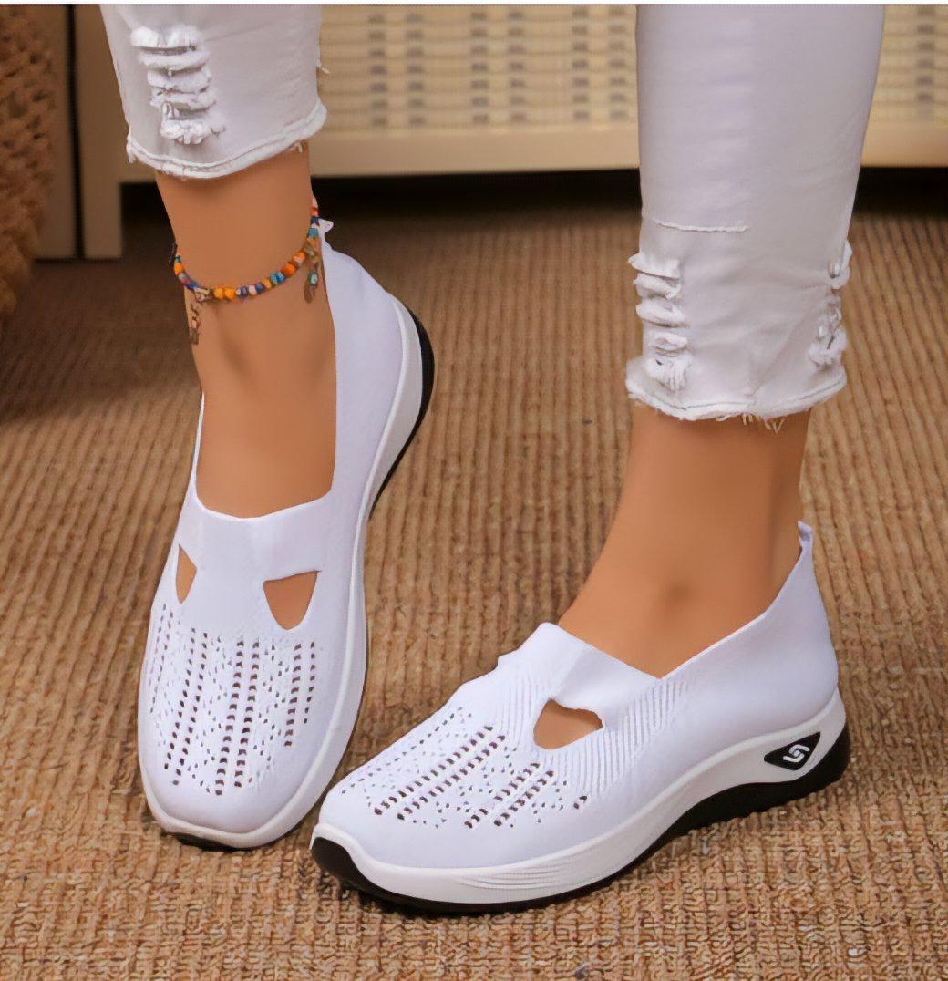 Lucia | Comfortable Walking Sneakers