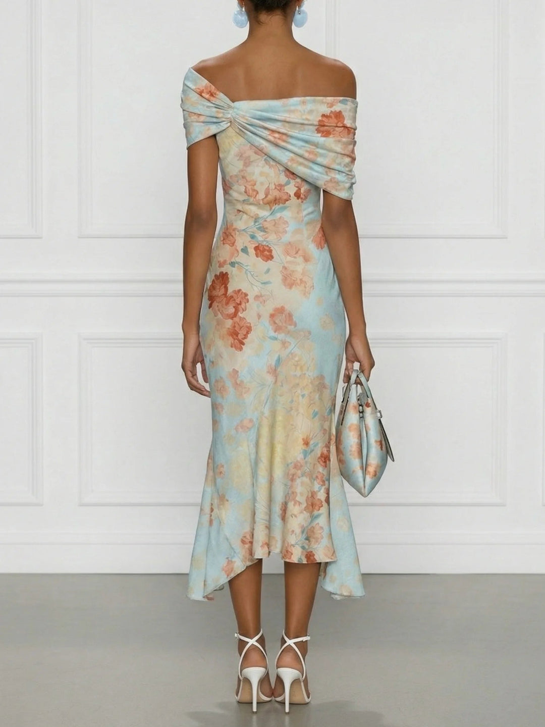 Victoria | Elegant Sleeveless Midi Dress