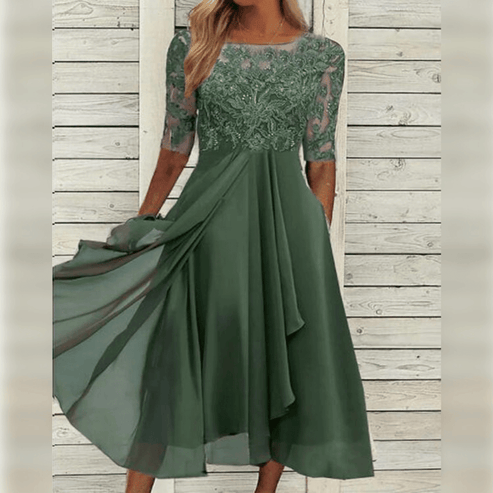 Nadia | Elegant Lace Evening Dress
