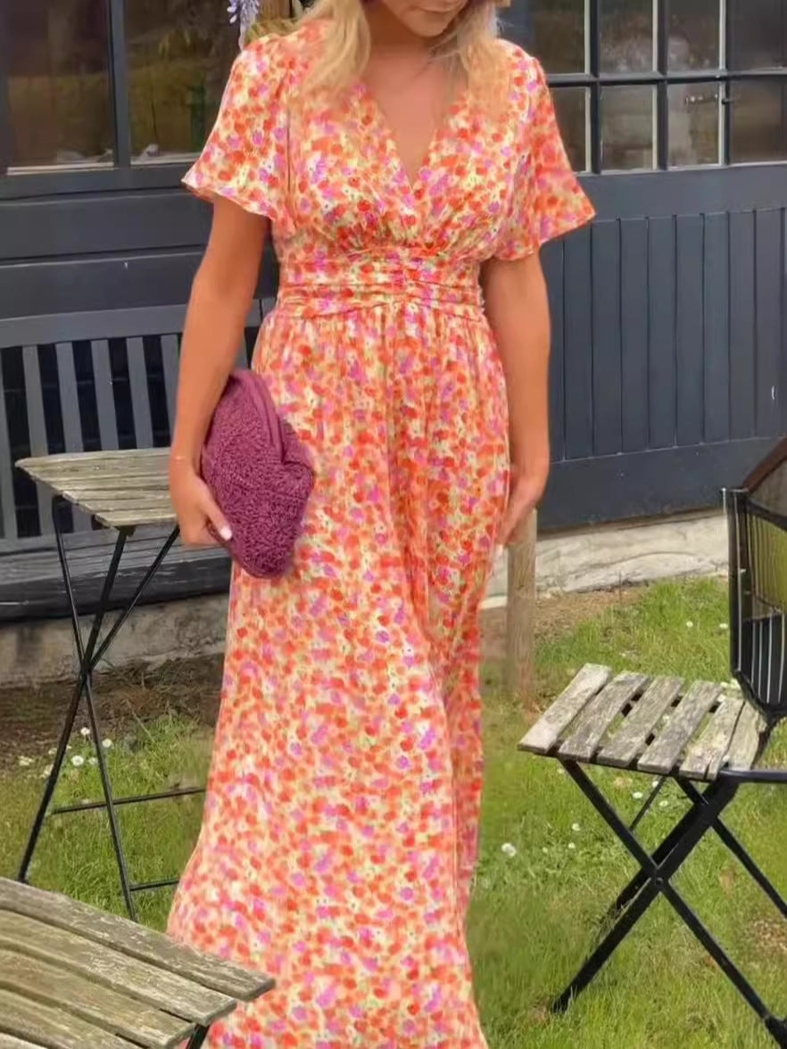 Elina – Flowing Floral Maxi Dress