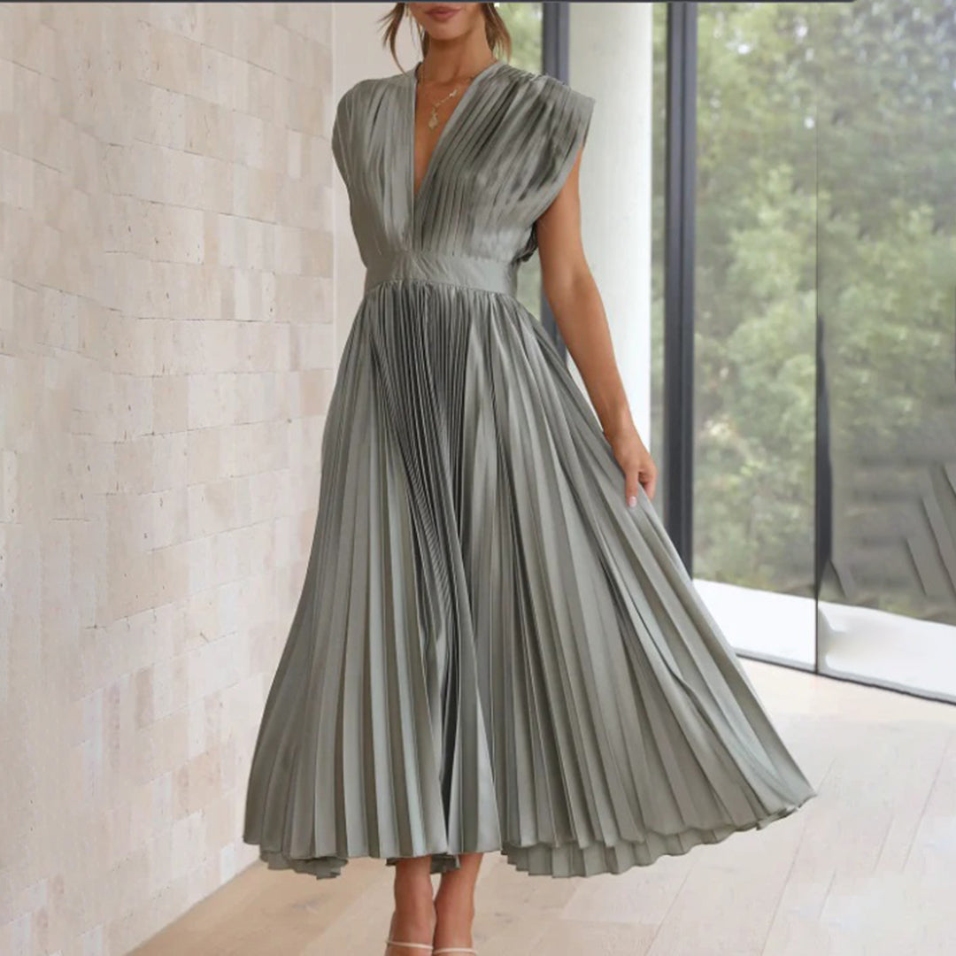 Abby | Timeless Pleated Midi Dress