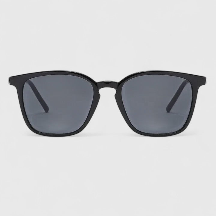Olivia | Sophisticated Sunglasses