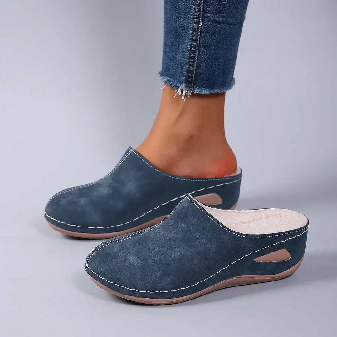 Lucille | Orthopedic Slippers with Daily Comfort and Timeless Home Style