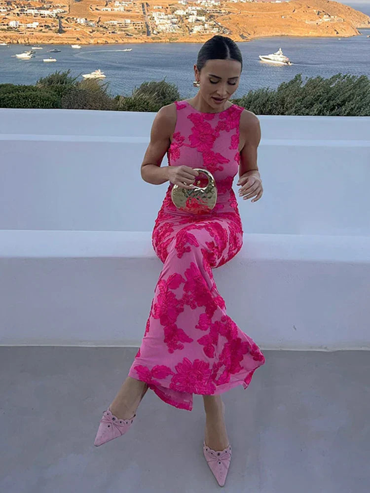 Becky | Timeless Evening Elegance