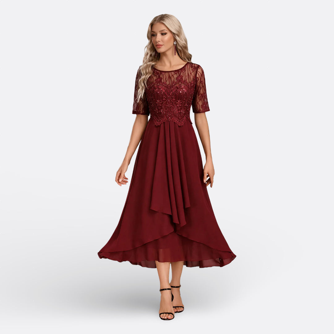 Mariana | Elegant Lace Dress With Comfort