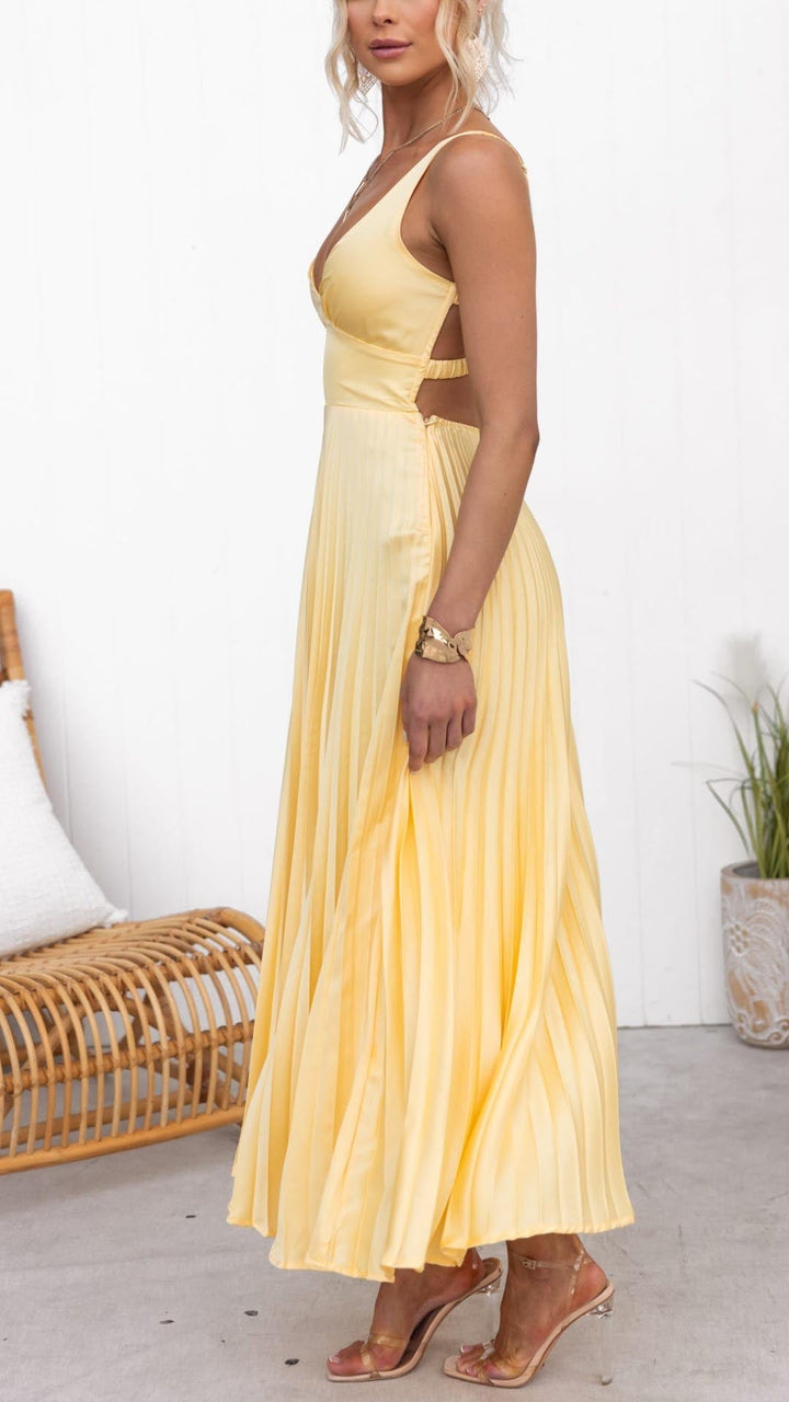 Wendy | Elegant Pleated Maxi Dress