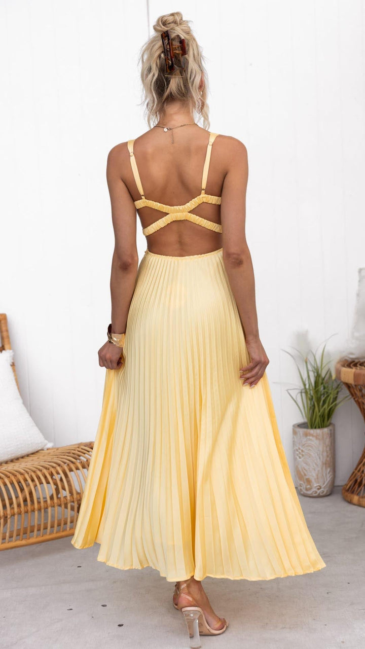 Wendy | Elegant Pleated Maxi Dress