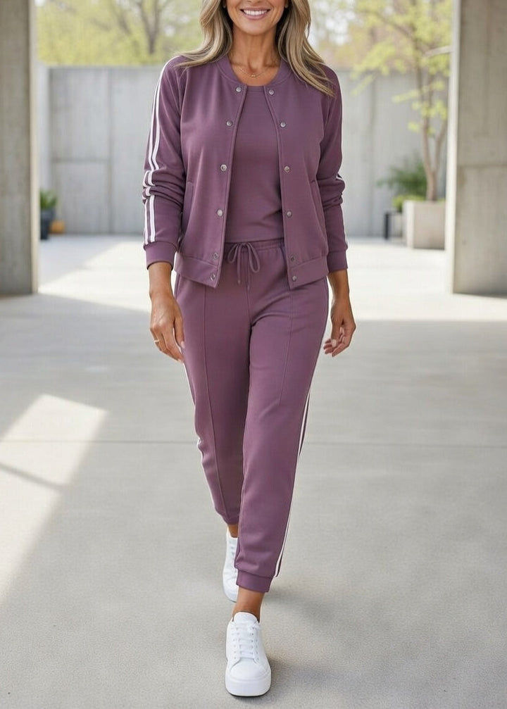 Holly | Comfortable Three-Piece Lounge Set
