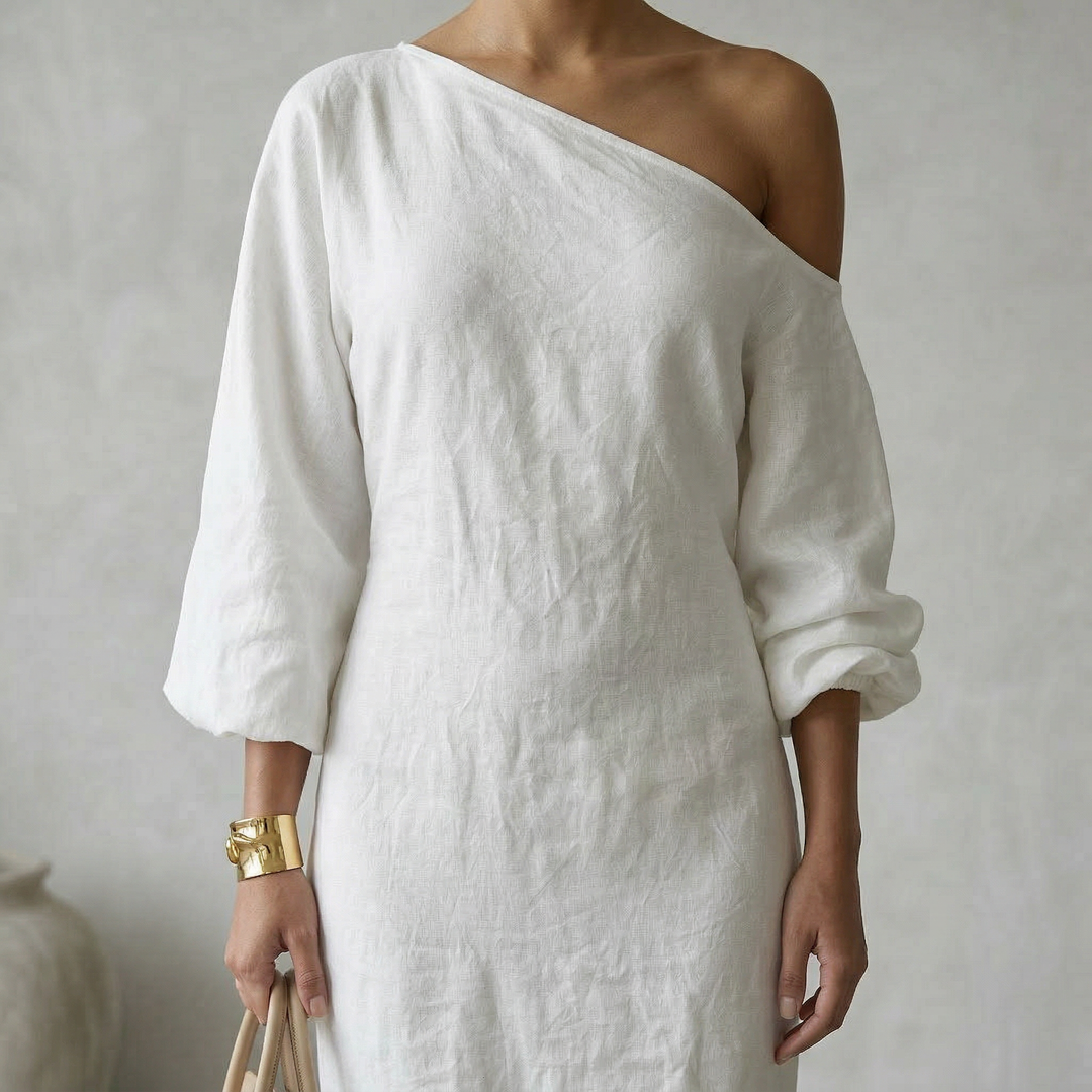 Amelia The White Dress