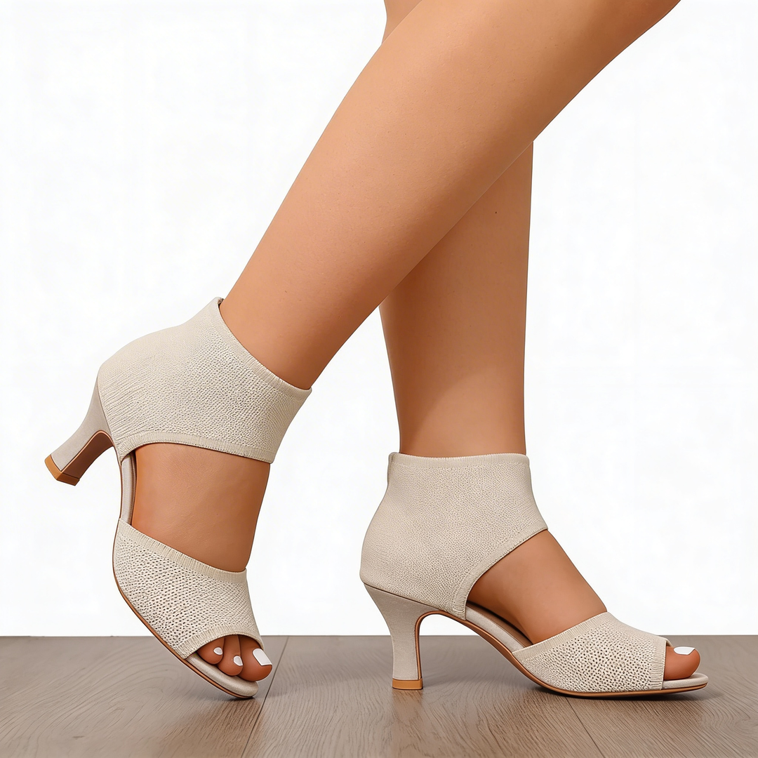 Amelia | Orthopedic Elegance Meets Comfort