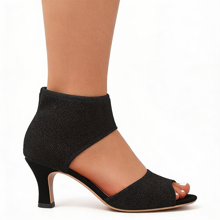 Amelia | Orthopedic Elegance Meets Comfort