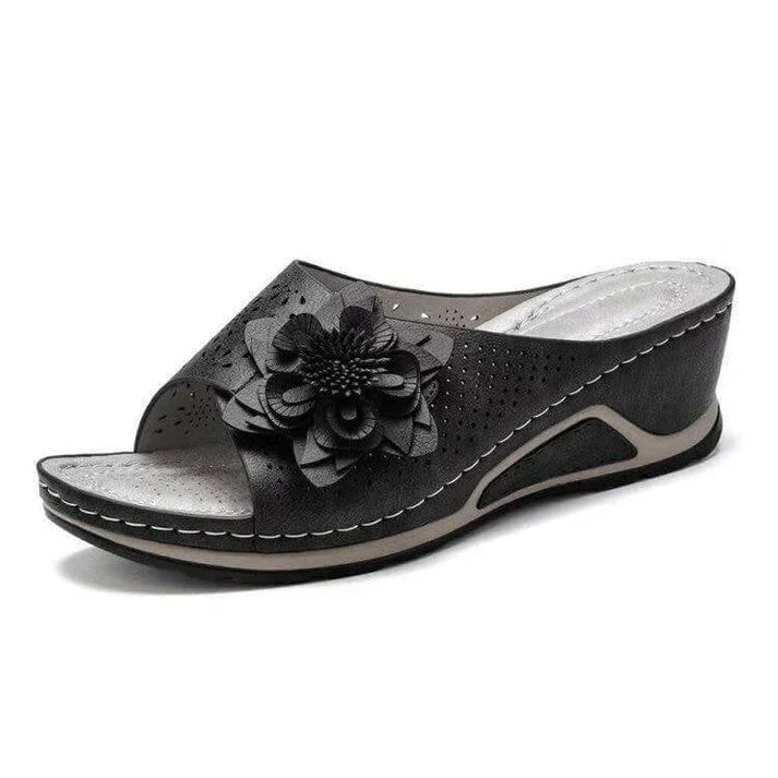 Aaliyah | Soft Leather Orthopedic Sandals