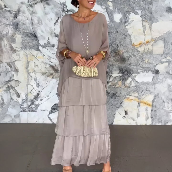 Lara – Elegant Flowing Long Dress